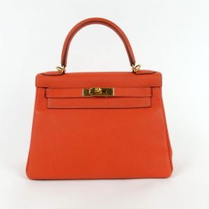 Sac à Main Kelly 28 Hermès en cuir Togo orange – Stamp T (2015)