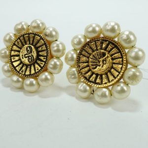 Accueil 2 Boucle d'oreille Chanel vintage