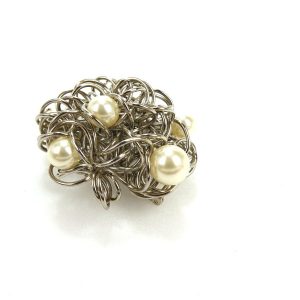 Accueil 1 Broche Chanel Vintage