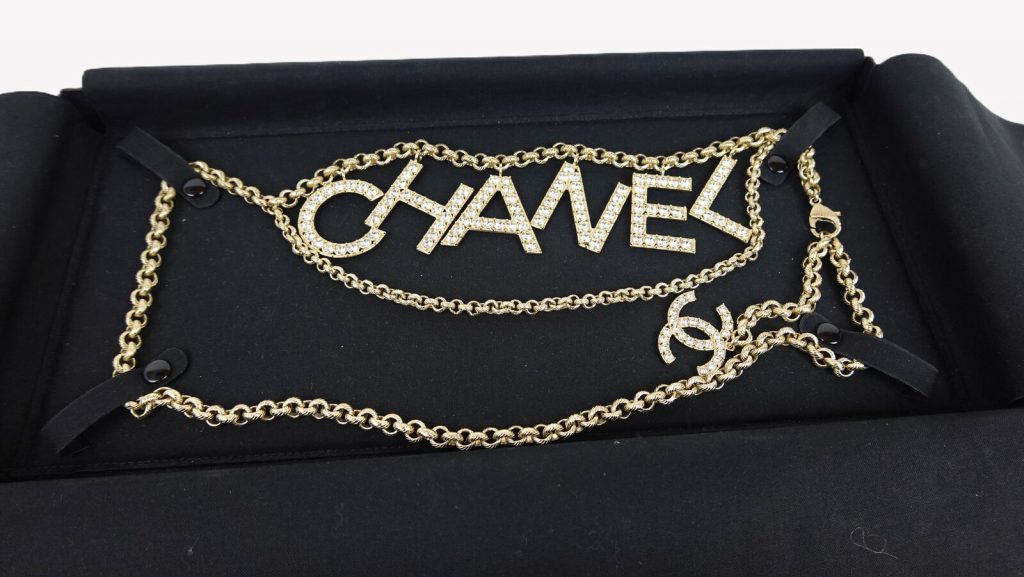 ceinture-chanel-chaine-strass-1