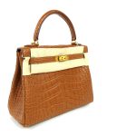sac a main kelly 25 alligator marron matte 3