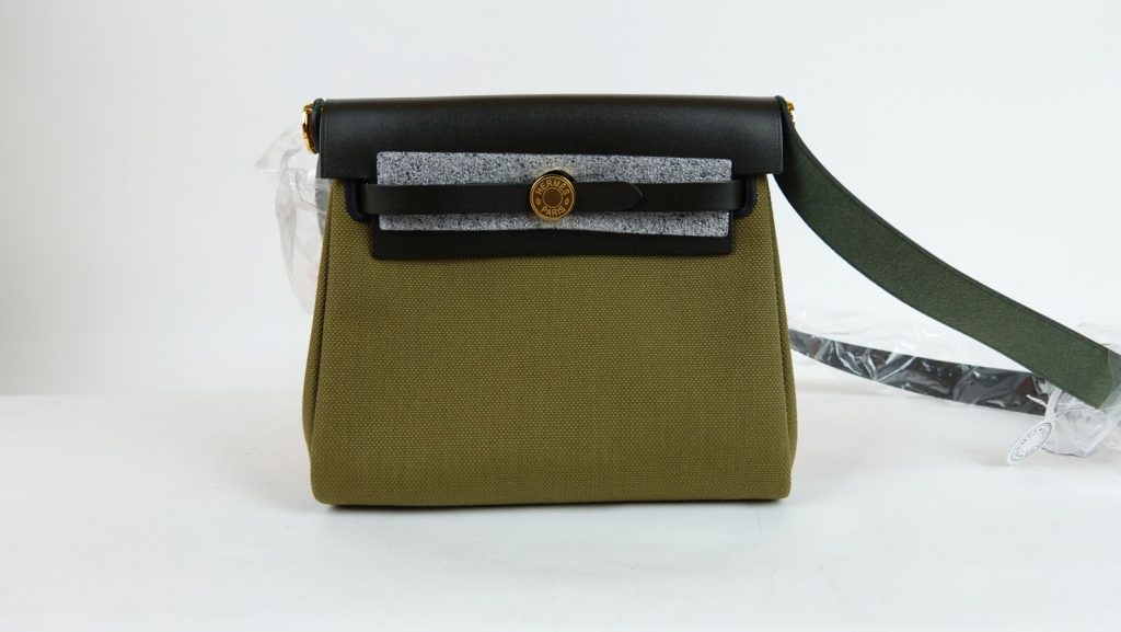 sac-a-main-hermes-mini-herbag-zip-coton-kaki-1