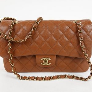 Accueil 1 Sac à Main Chanel Timeless Classique Cuir Grainé Marron